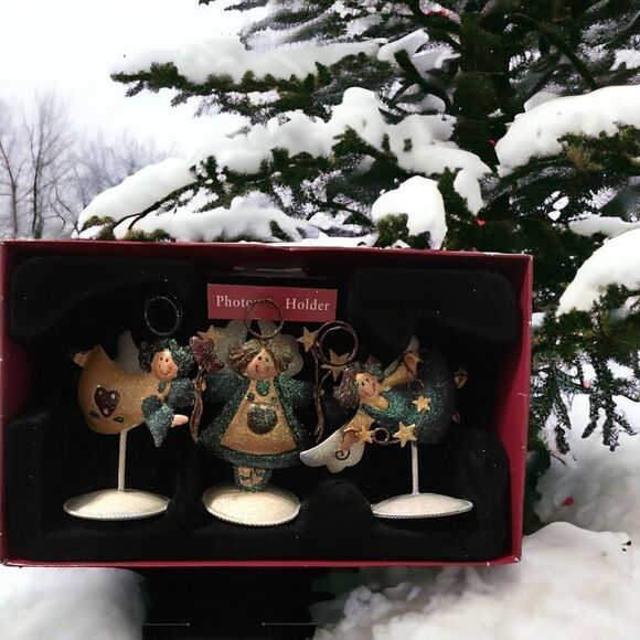St. Nicholas Square Angels Photo Holder - Picture 1 of 5